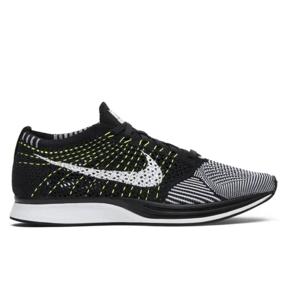 XLNT NIKE FLYKNIT RACER BLACK-WHITE-WHITE-VOLT SZ 6.5 US MEN 526628-011 8 wmns